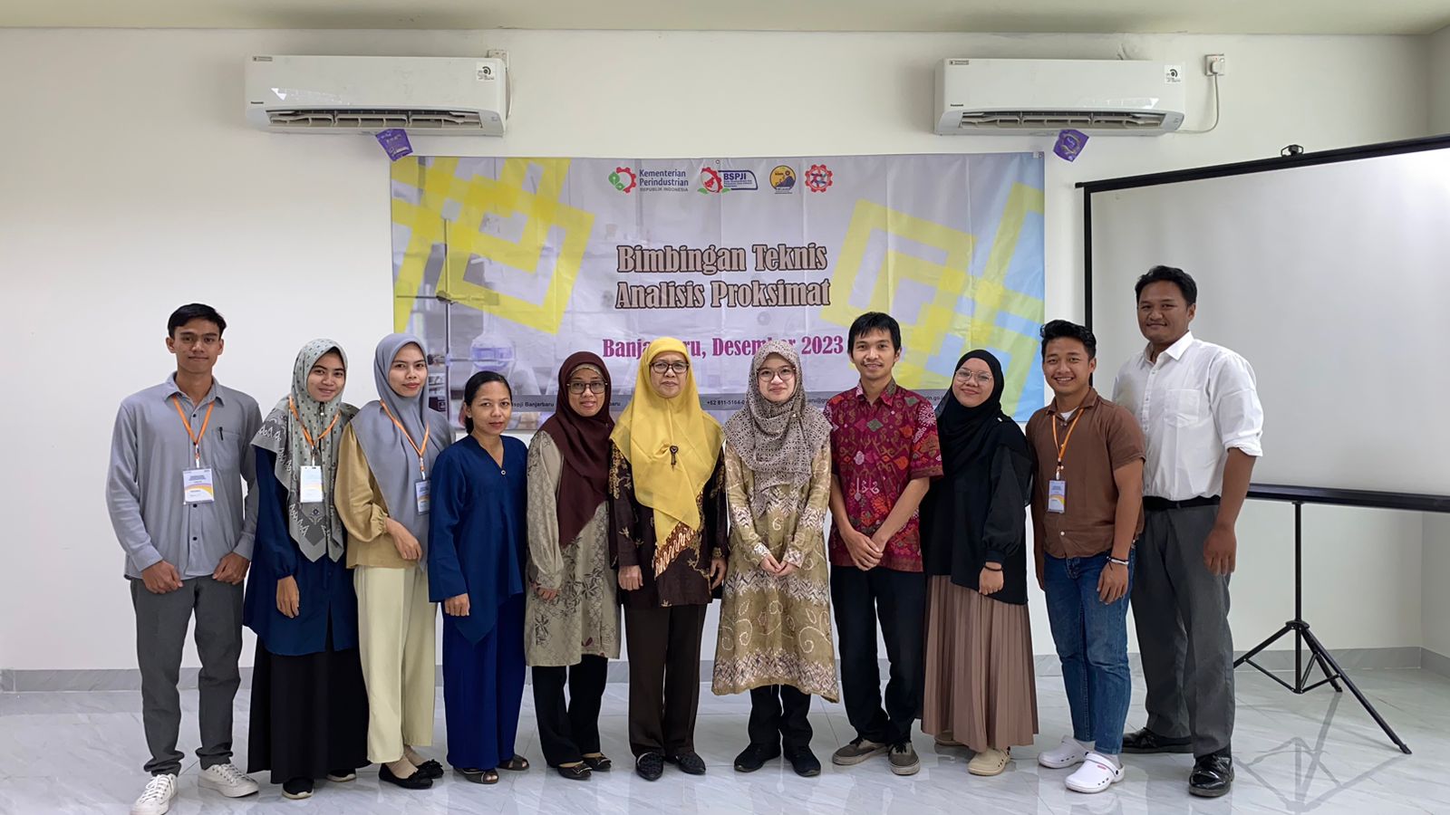 Pelatihan Analisis Proksimat Pada Pangan Bagi Tenaga Laboran di UPA Laboratorium Terpadu ULM