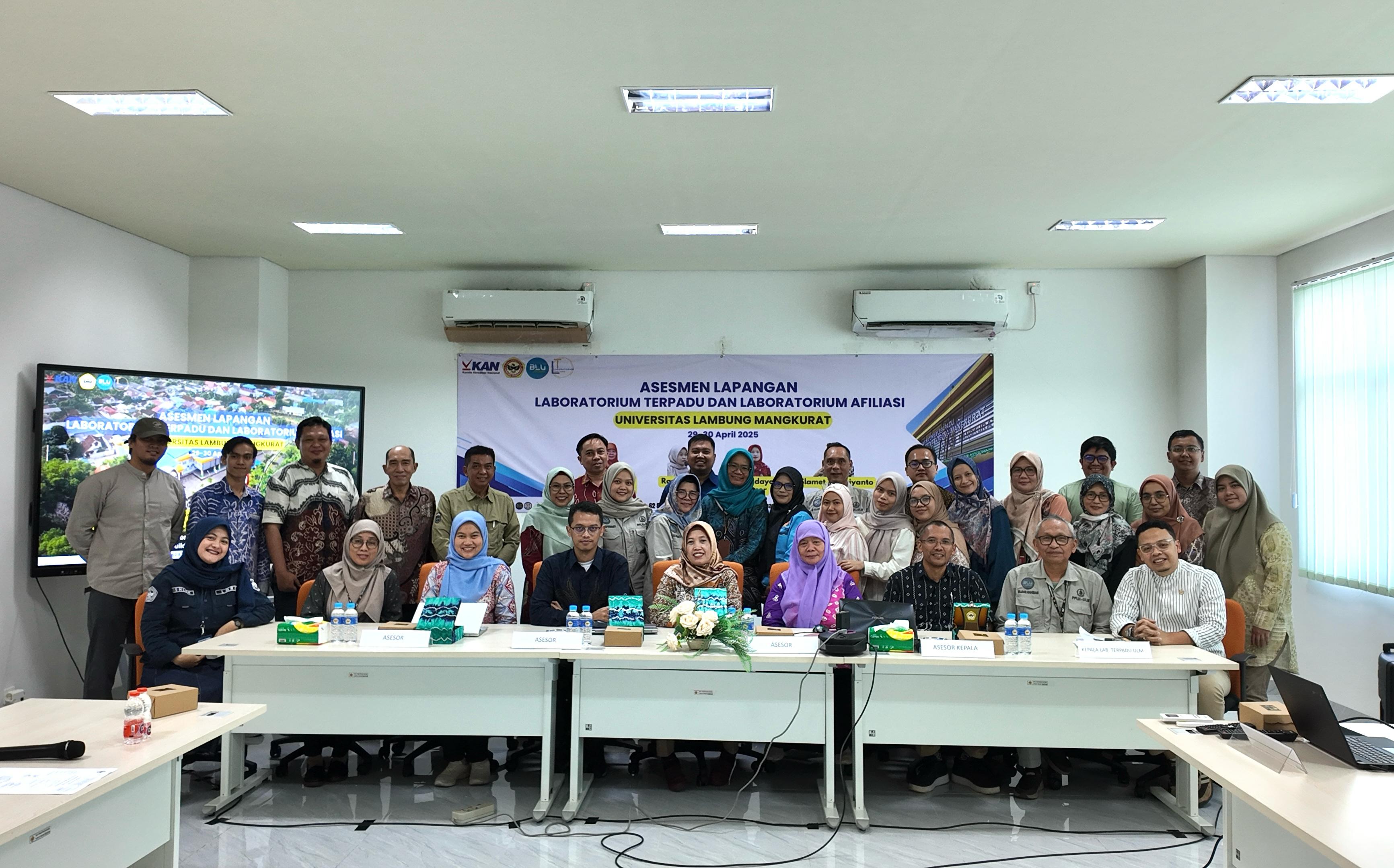 Asesmen Lapangan Akreditasi Laboratorium oleh KAN di Universitas Lambung Mangkurat